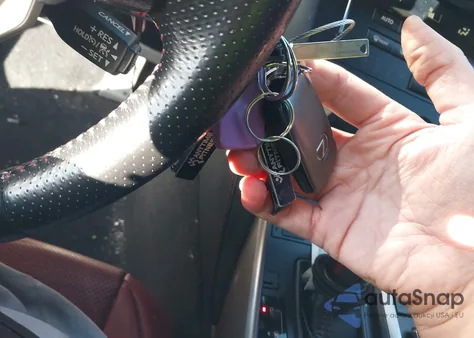 2018 Lexus Is 300 z USA, uszkodzony, nr VIN JTHBA1D23J5074880